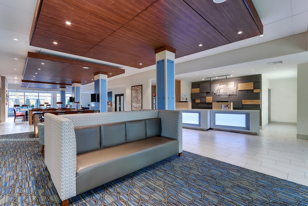 holiday inn express and suites middletown goshen