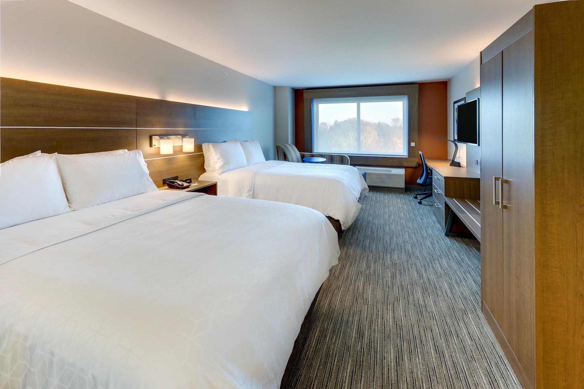 holiday inn express and suites middletown goshen