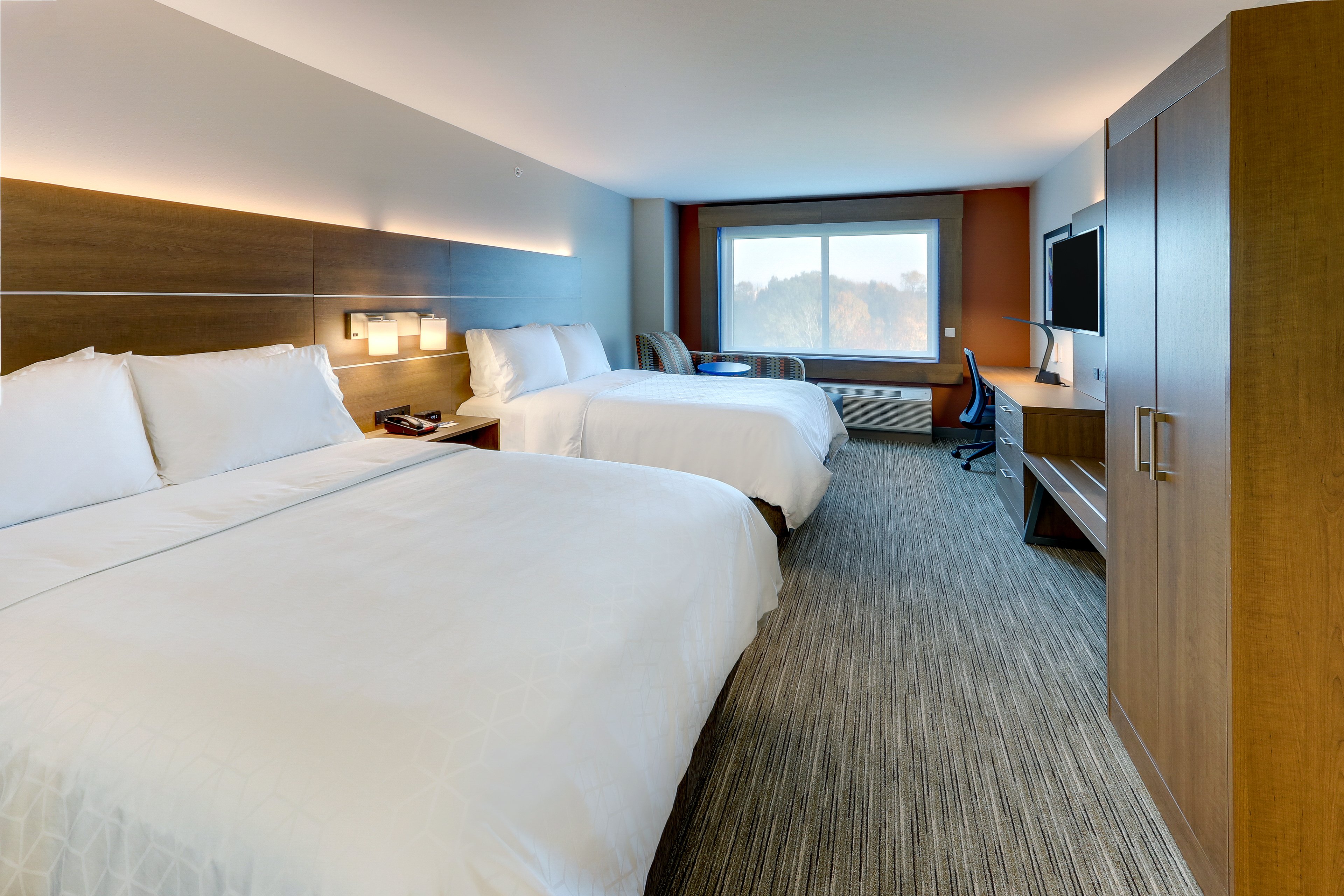 holiday inn express and suites middletown goshen