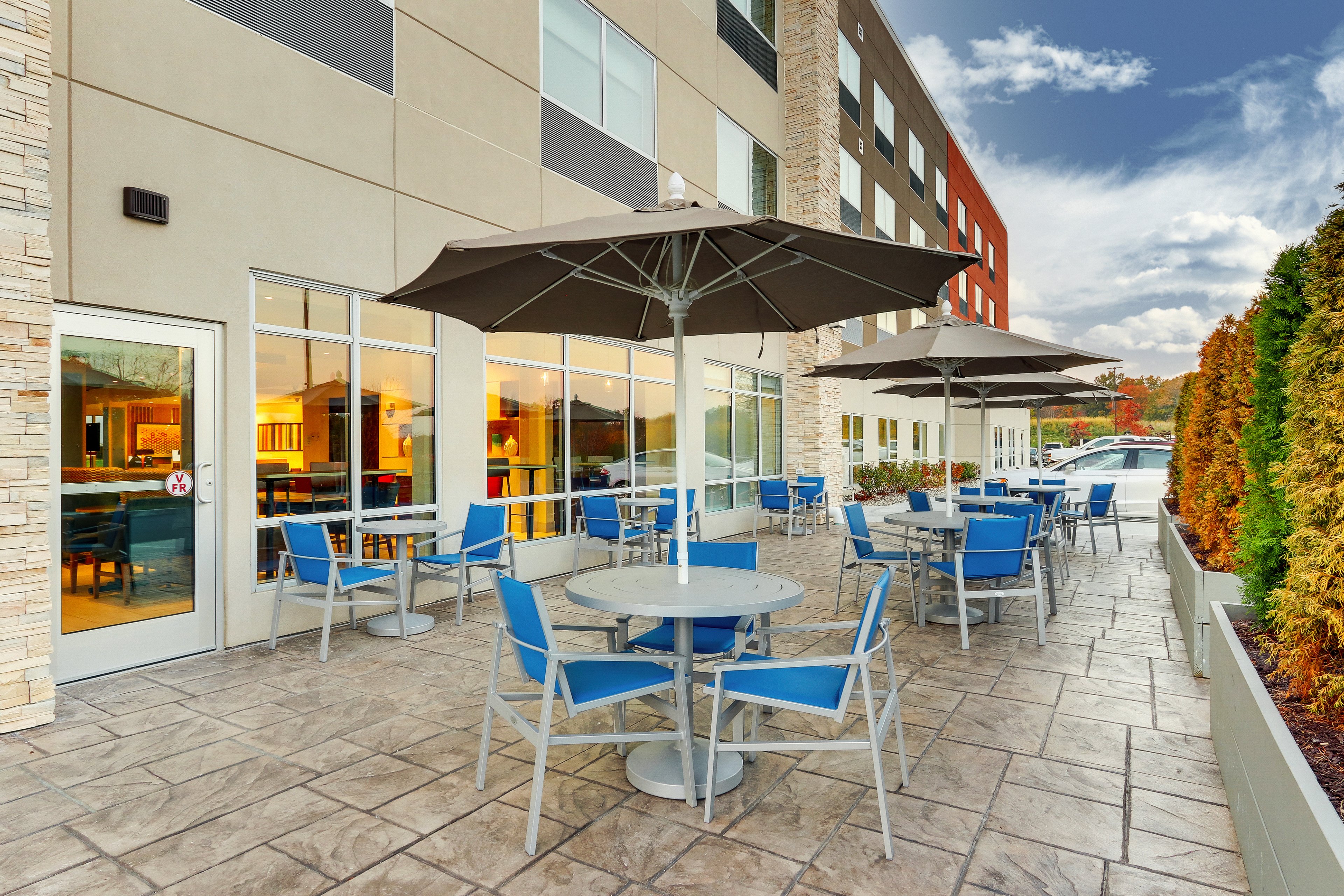holiday inn express and suites middletown goshen