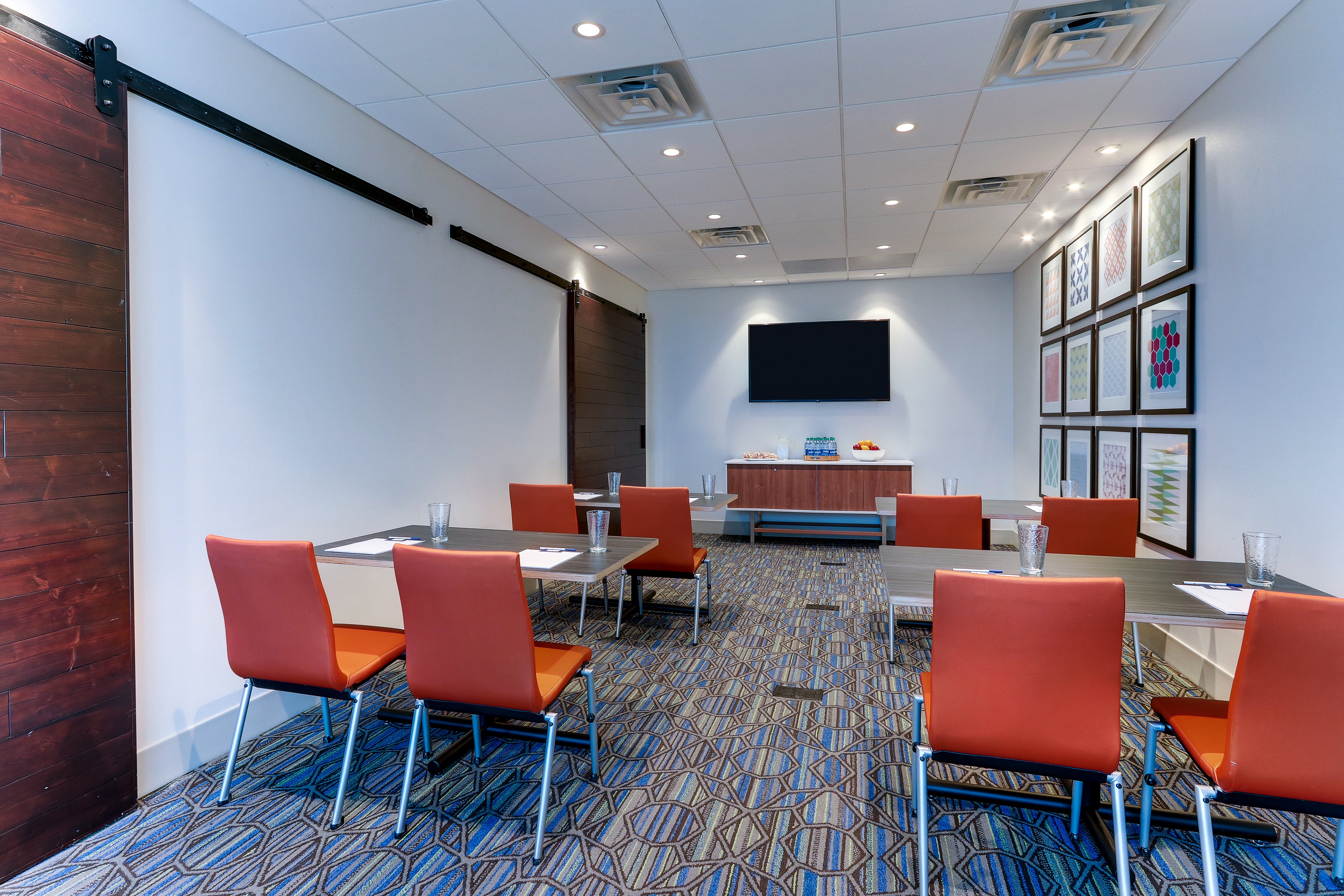 holiday inn express and suites middletown goshen