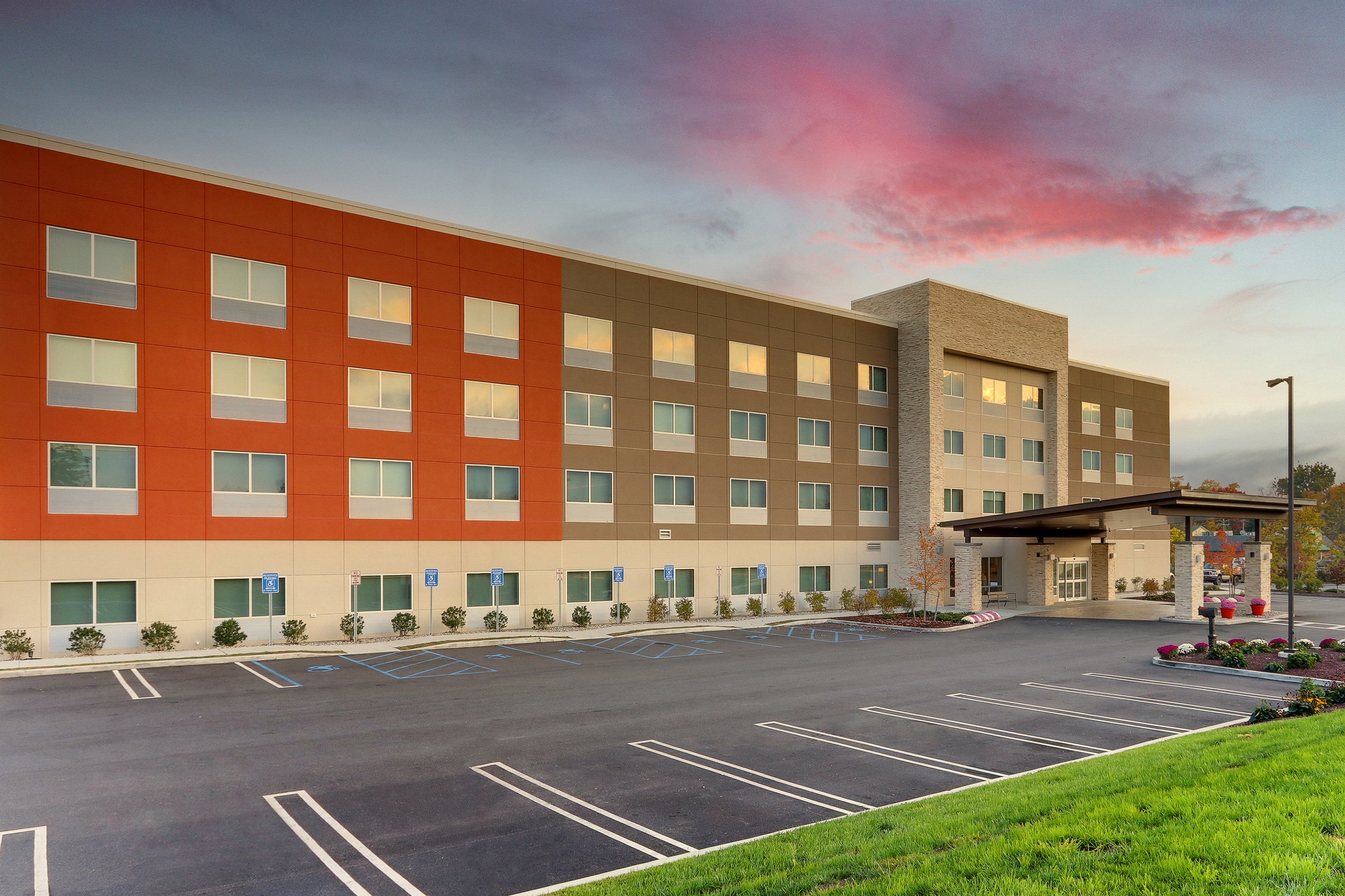 holiday inn express and suites middletown goshen