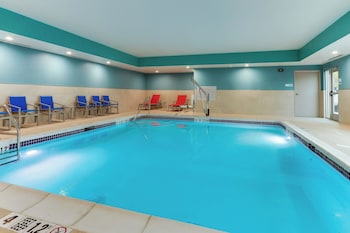 Holiday Inn Express & Suites Middletown - Goshen,Middletown>>Hudson Valley,2.5 star