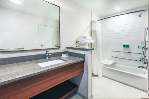fairfield inn and suites by marriott tulsa catoosa