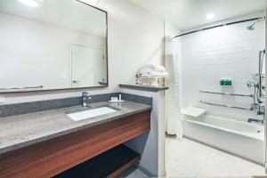 fairfield inn and suites by marriott tulsa catoosa