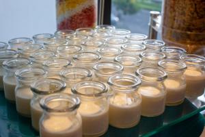 maximilan danang beach hotel