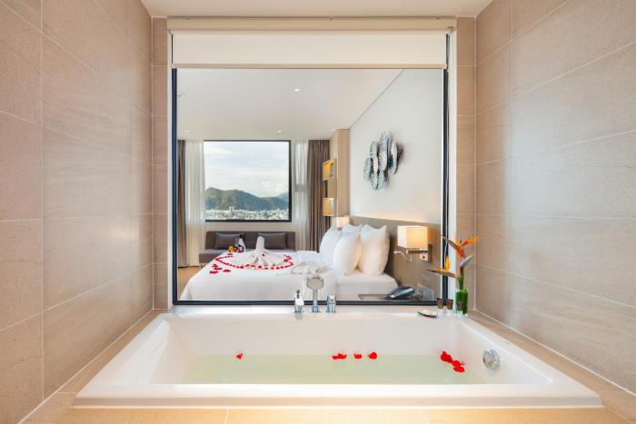 dqua hotel