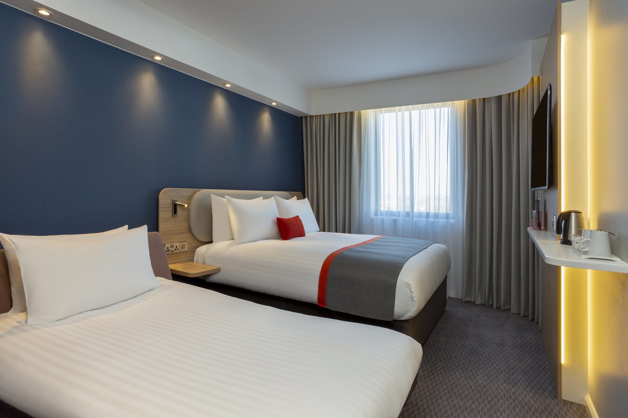 holiday inn express barrow in furness an ihg hotel