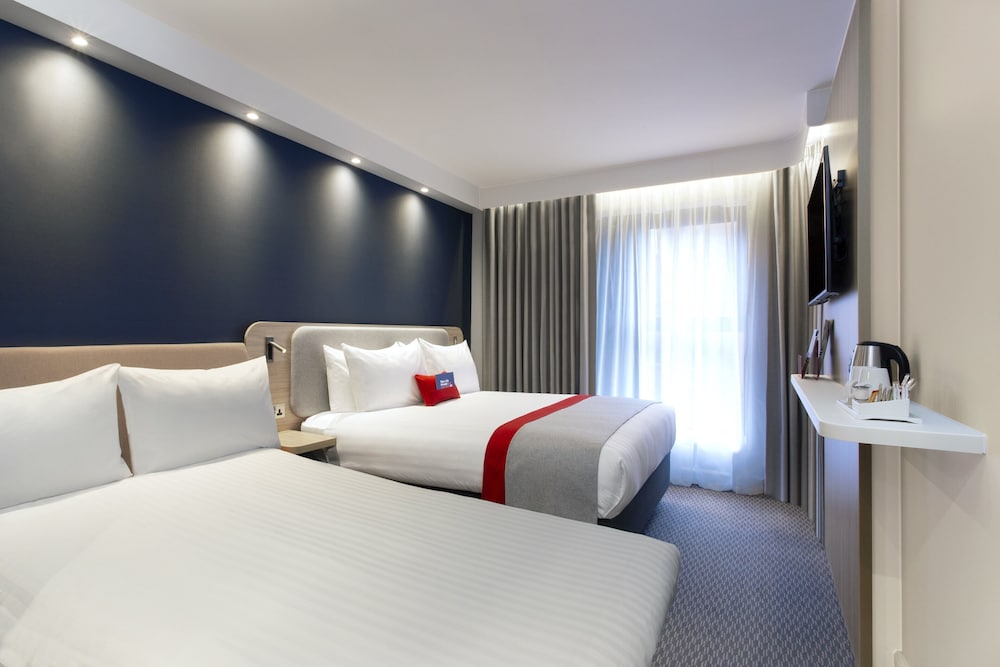 holiday inn express barrow in furness an ihg hotel