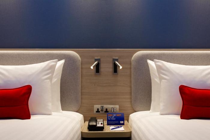 holiday inn express barrow in furness an ihg hotel