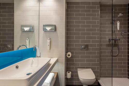 holiday inn express barrow in furness an ihg hotel