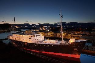 fingal a luxury floating hotel