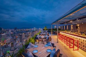 chicland danang beach hotel
