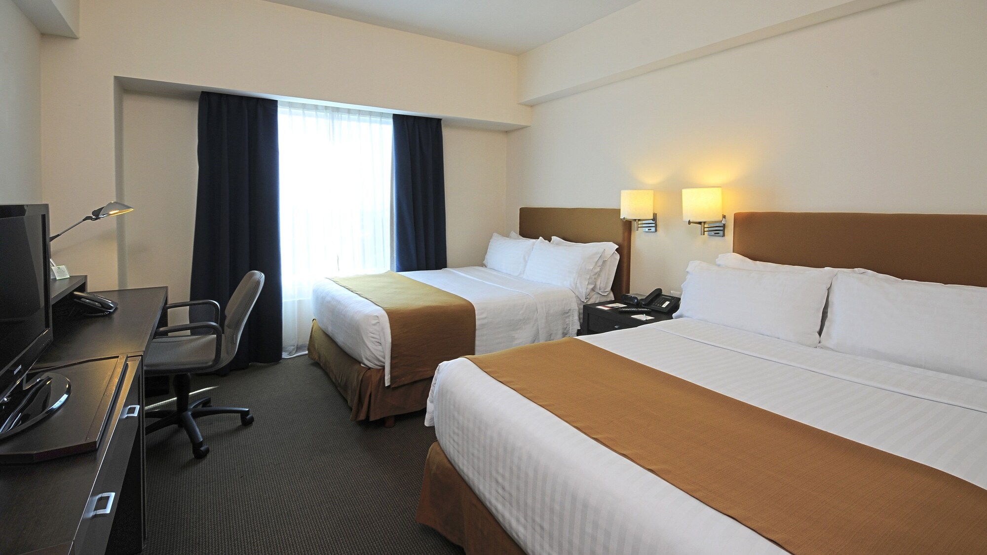 holiday inn uruapan by ihg