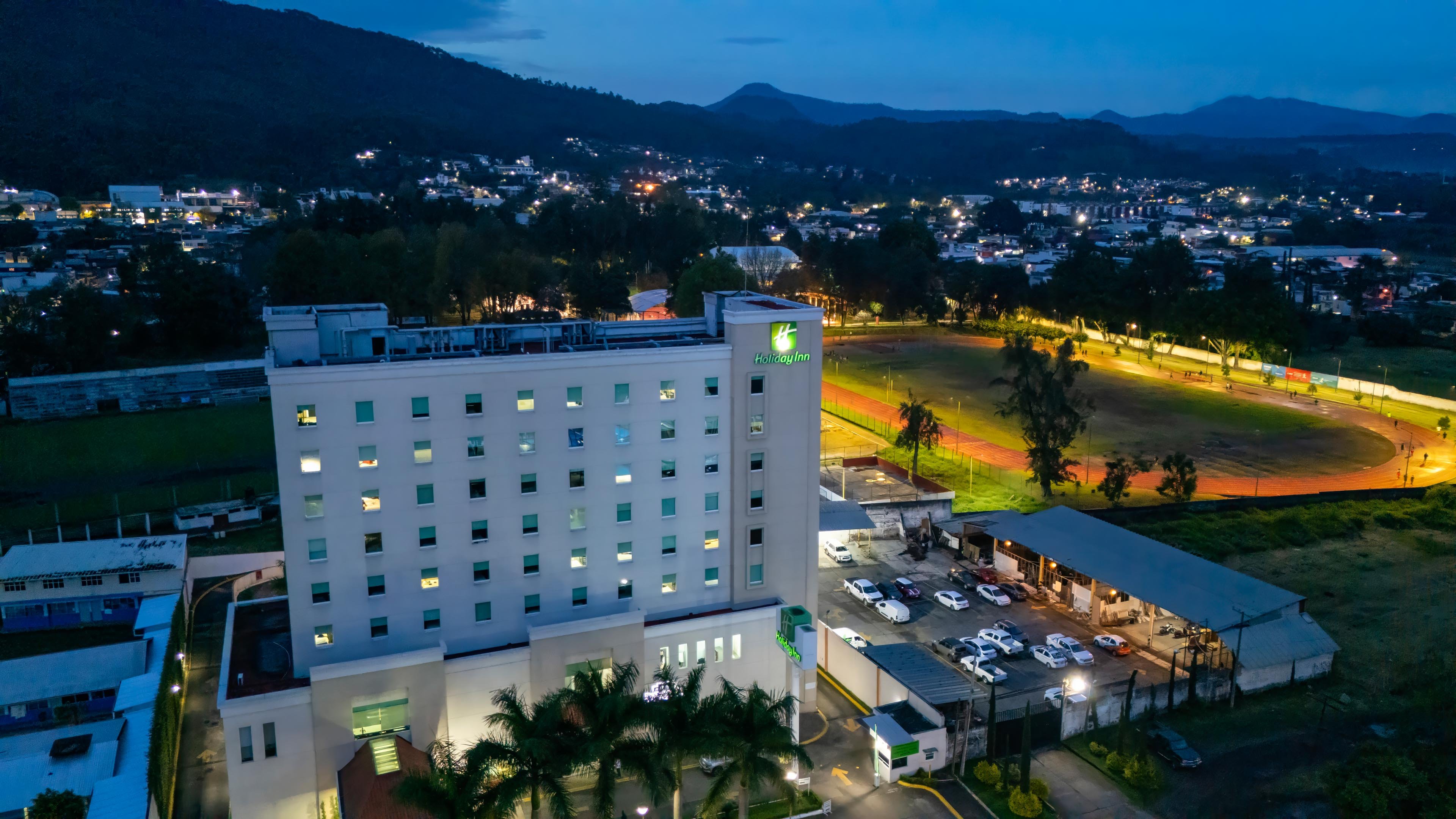 holiday inn uruapan by ihg