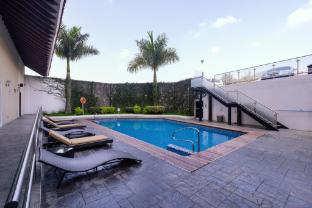 holiday inn uruapan by ihg