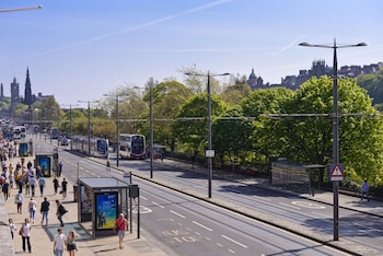 destiny scotland charlotte sq apartments