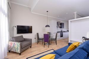 destiny scotland charlotte sq apartments
