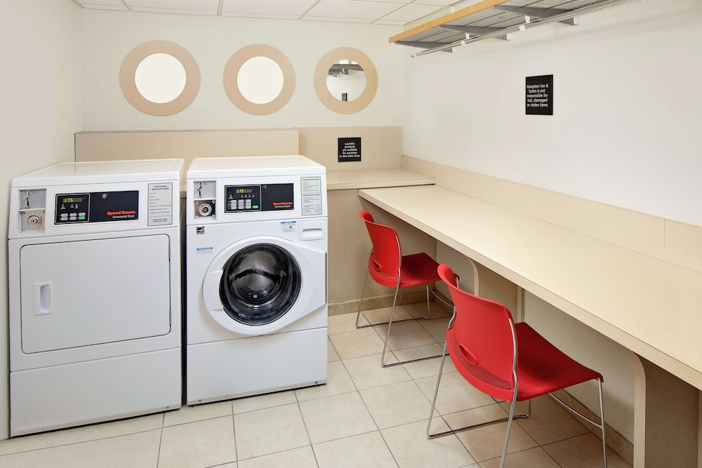 hampton inn and suites houston medical center nrg park