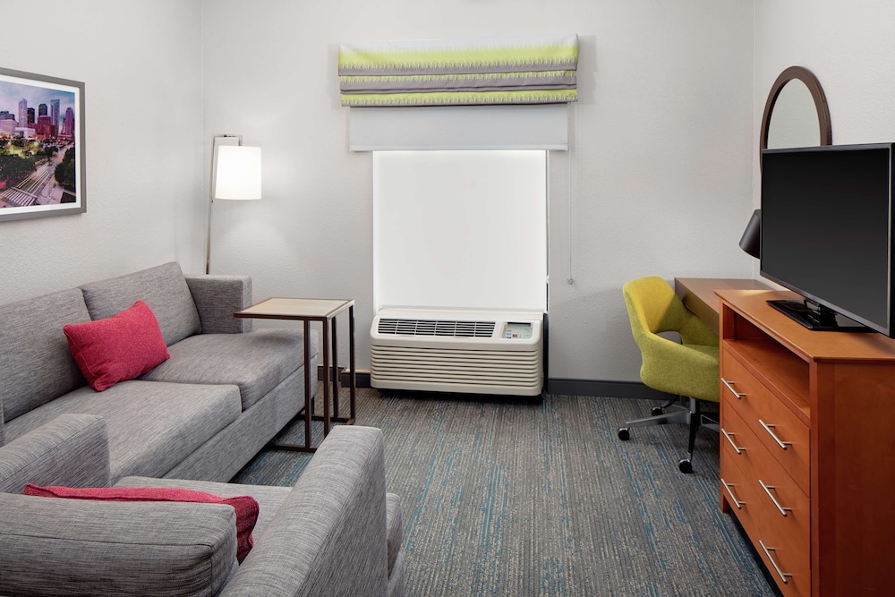 hampton inn and suites houston medical center nrg park