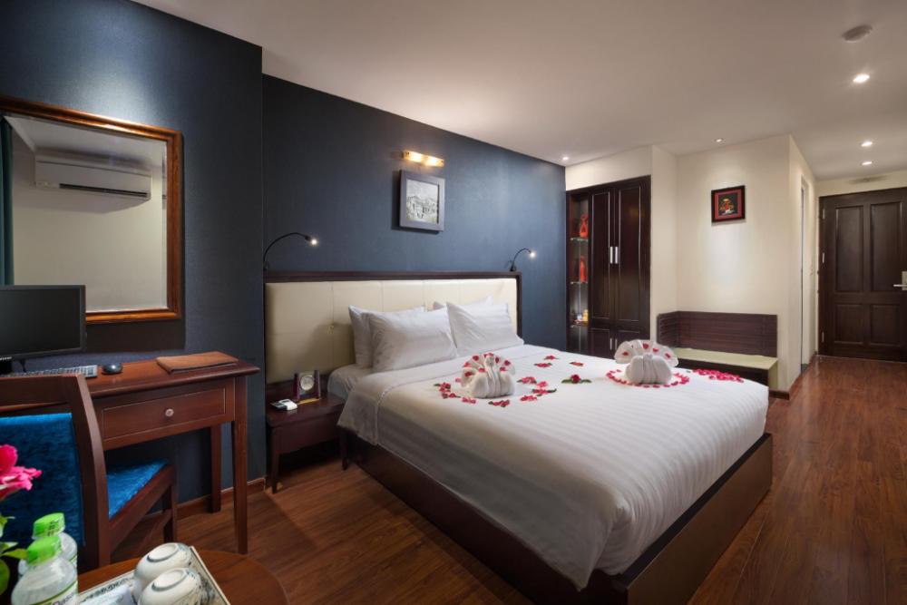 serene premier hotel