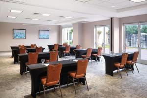 hilton garden inn houston bush intercontinental airport