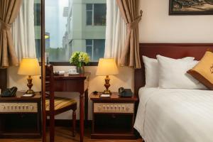 may de ville trendy hotel and spa