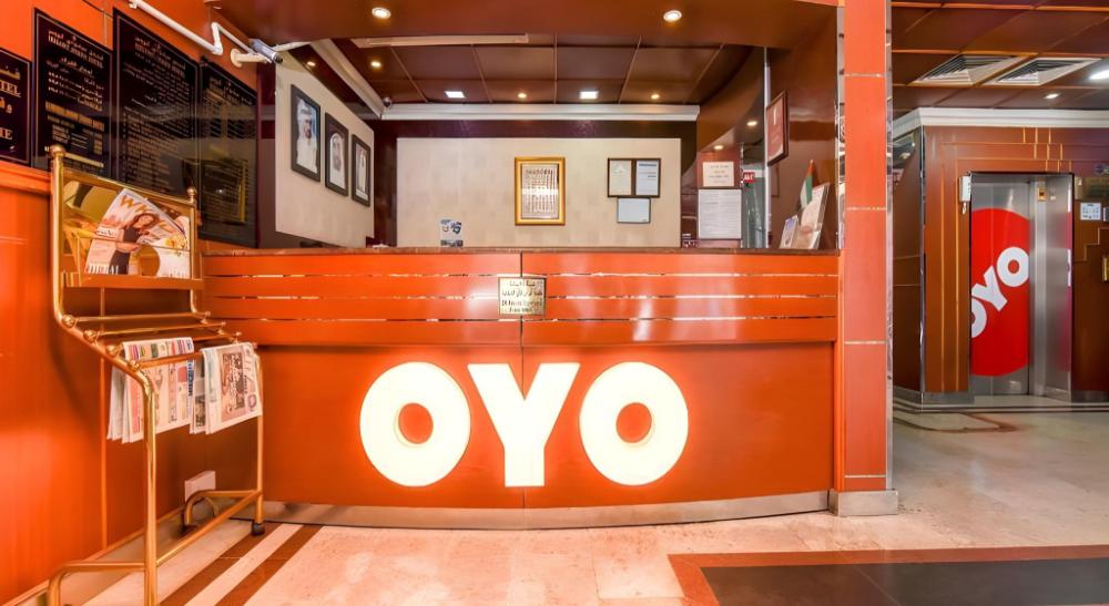 melody queen hotel by aura