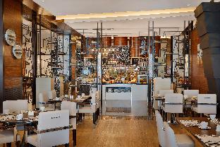 hilton dubai palm jumeirah