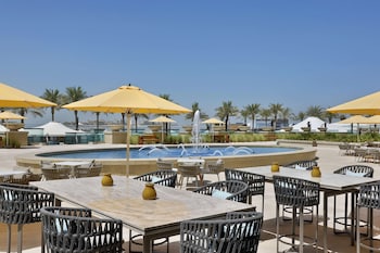 hilton dubai palm jumeirah