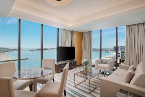 hilton dubai palm jumeirah