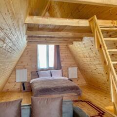 twin cottages kazbegi