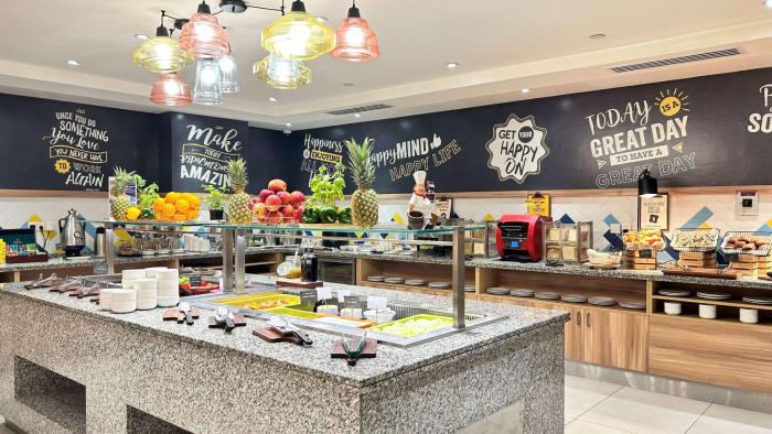 hampton by hilton dubai al barsha