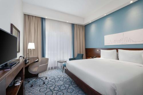 hampton by hilton dubai al barsha