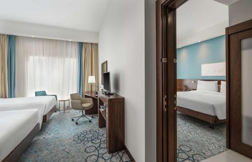 hampton by hilton dubai al barsha