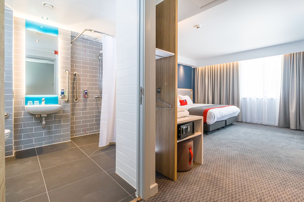 holiday inn express bodmin victoria junction an ihg hotel