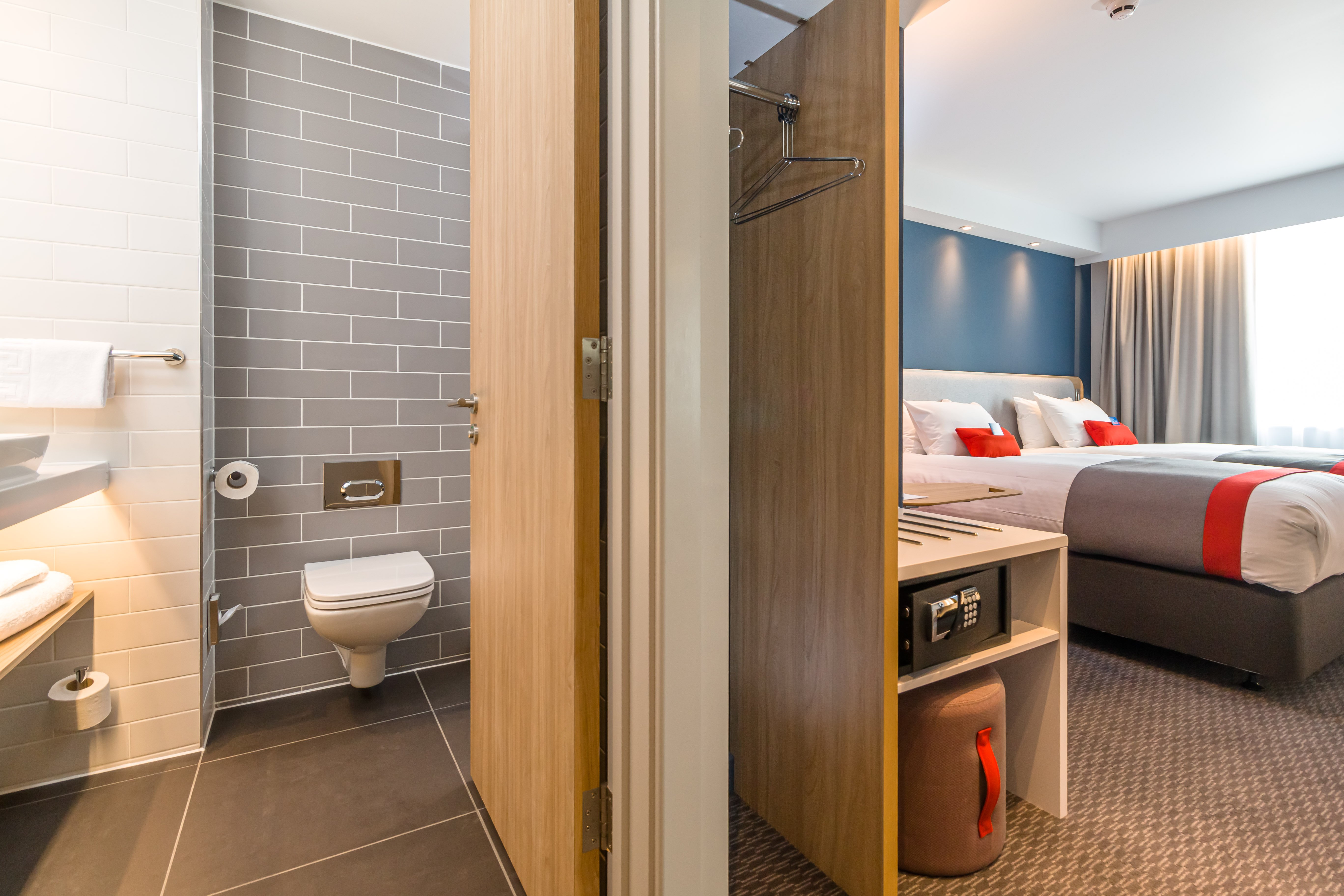 holiday inn express bodmin victoria junction an ihg hotel