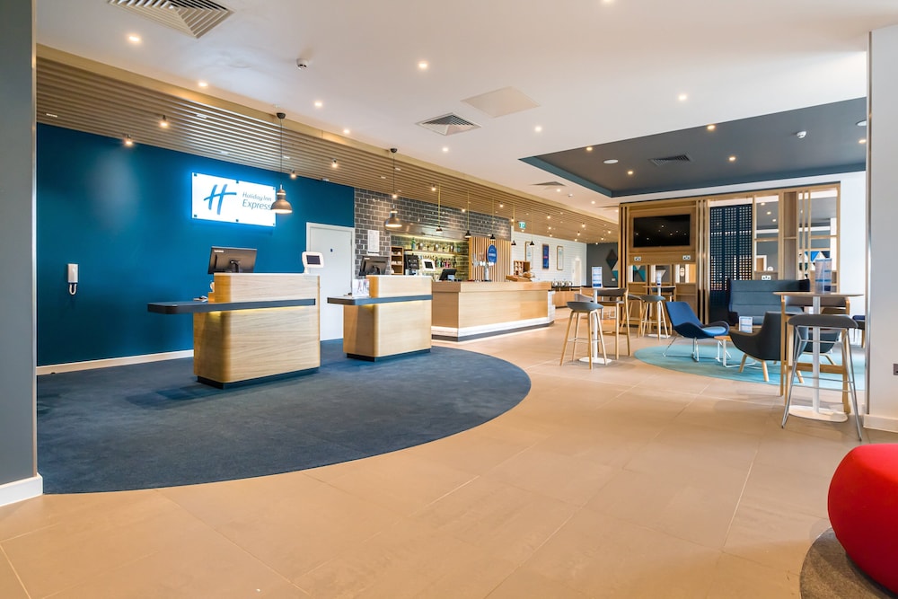 holiday inn express bodmin victoria junction an ihg hotel