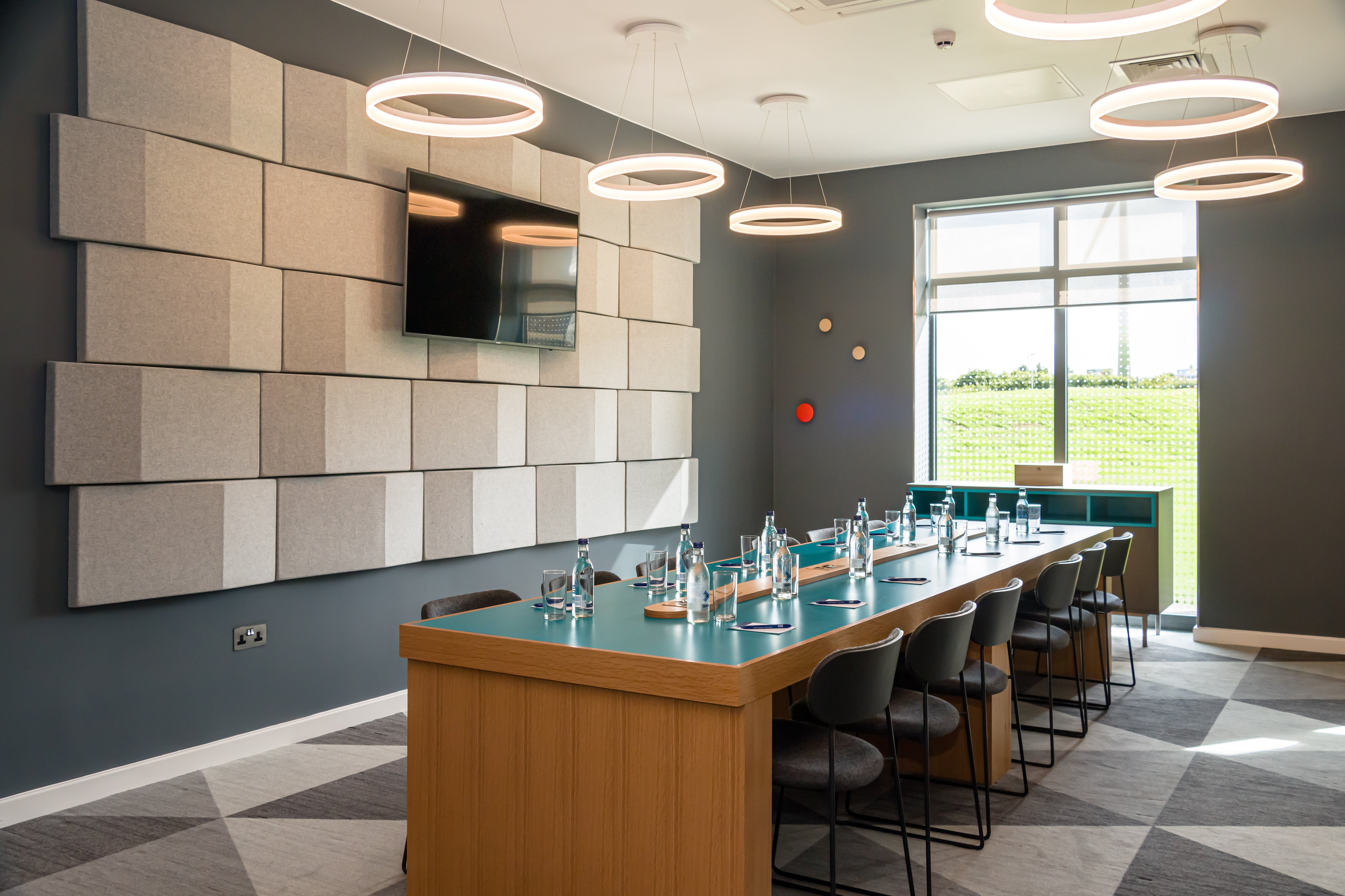 holiday inn express bodmin victoria junction an ihg hotel