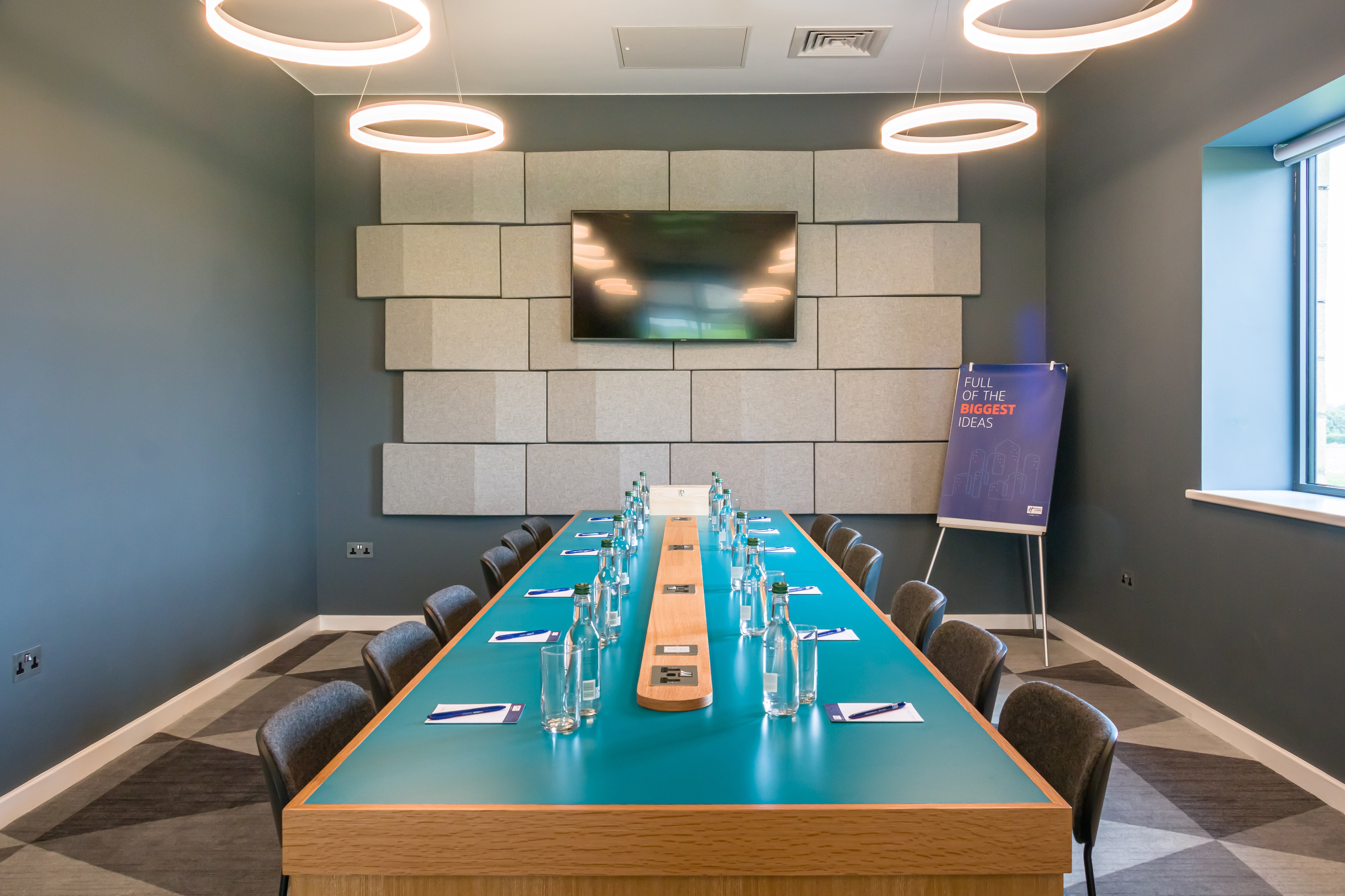 holiday inn express bodmin victoria junction an ihg hotel