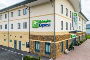 holiday inn express bodmin victoria junction an ihg hotel