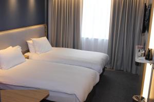 holiday inn express bodmin victoria junction an ihg hotel