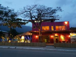 pousada azul da cor do mar