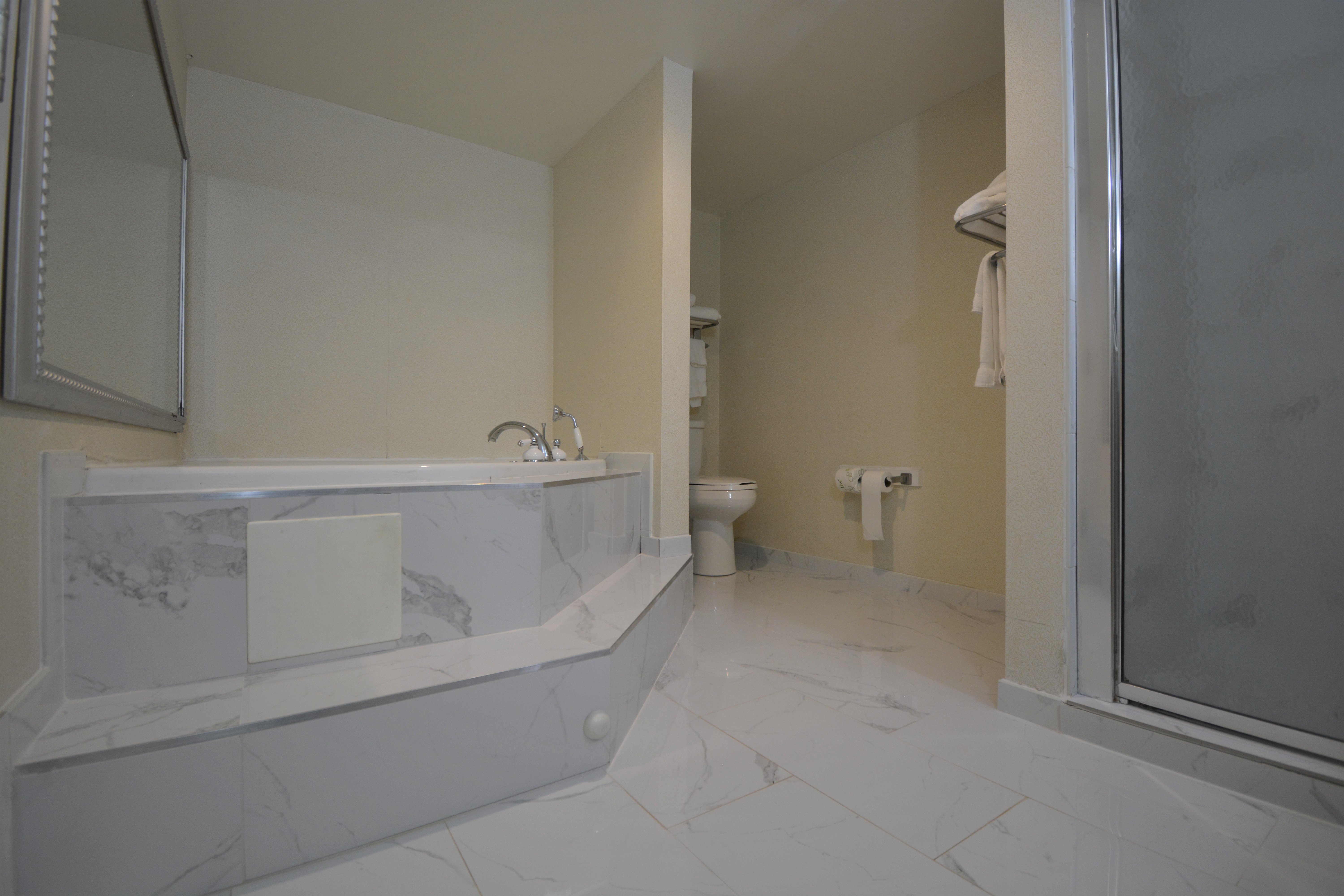 holiday inn hazlet by ihg