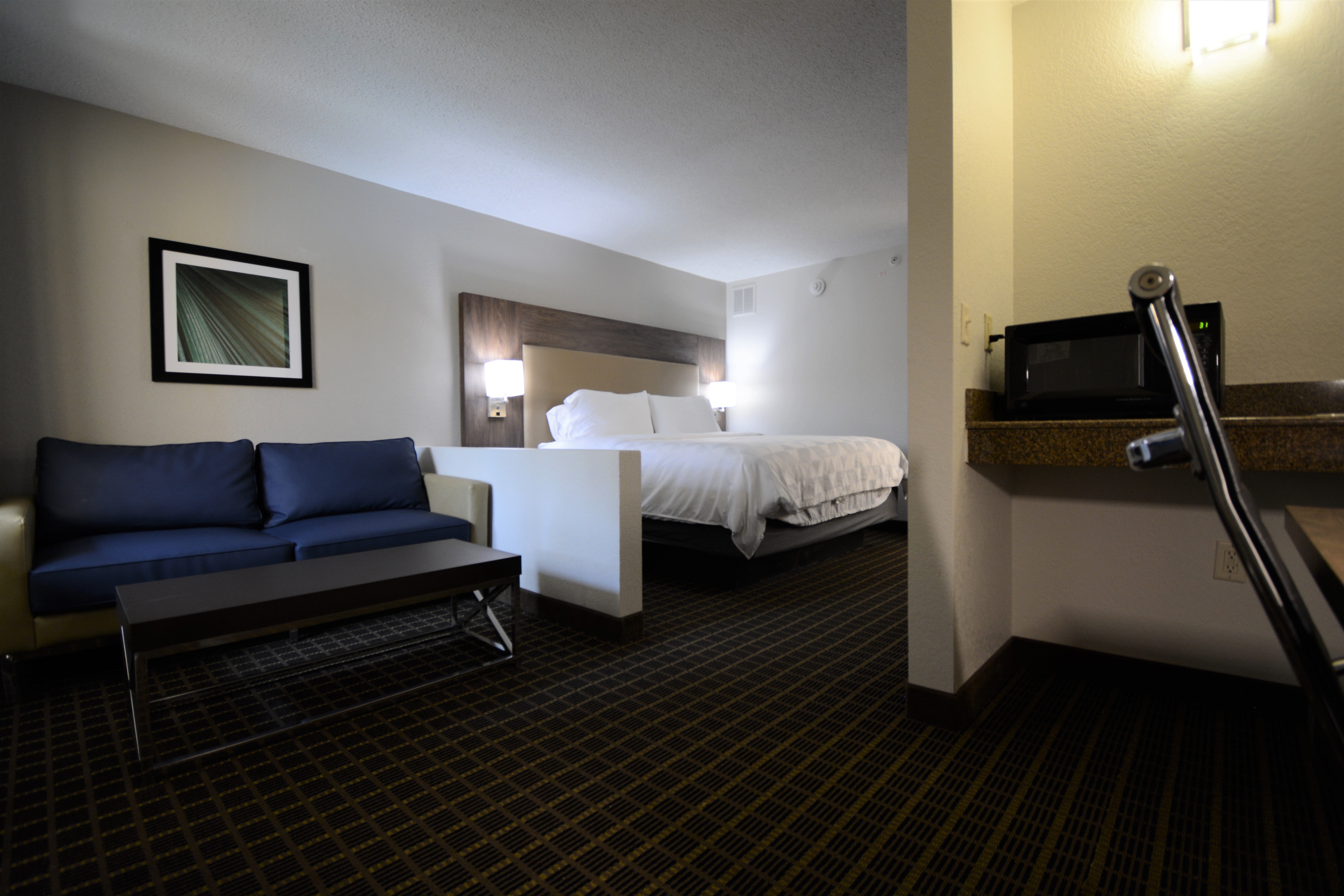 holiday inn hazlet by ihg