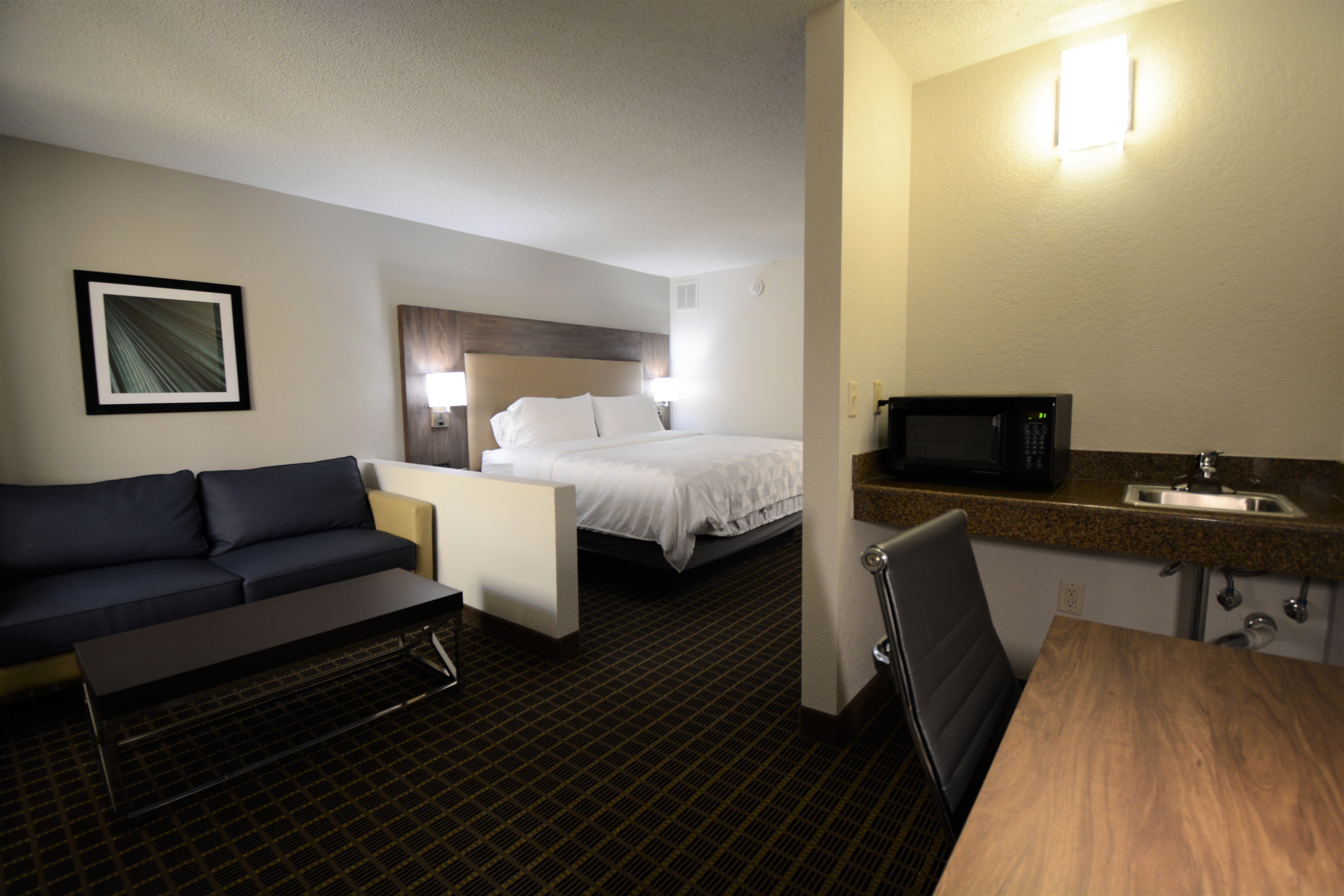 holiday inn hazlet by ihg