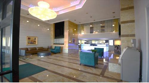holiday inn hazlet by ihg