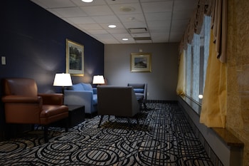 Holiday Inn Hazlet By Ihg,Keyport>>Hazlet,3 star