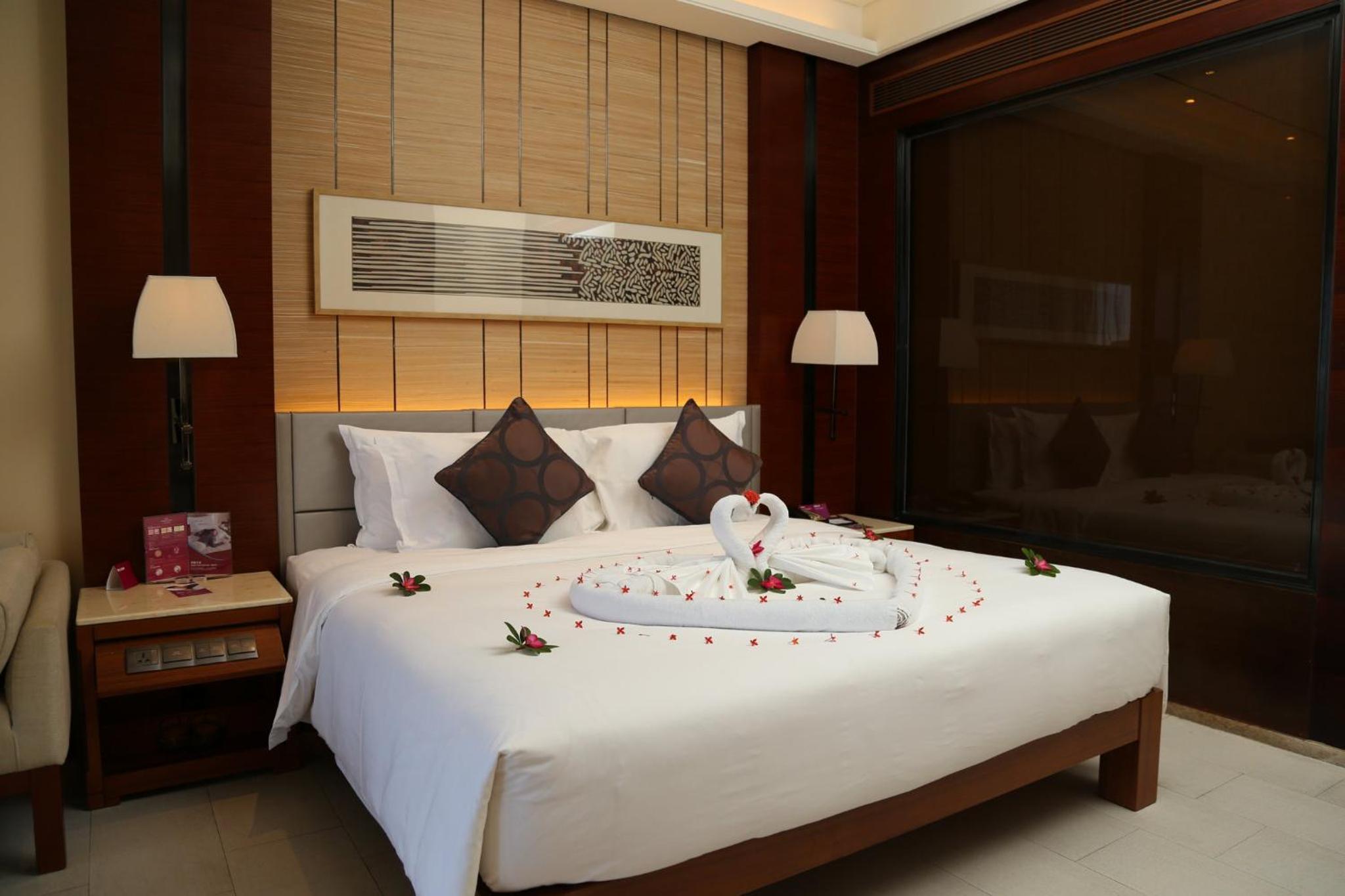 crowne plaza sanya city center by ihg