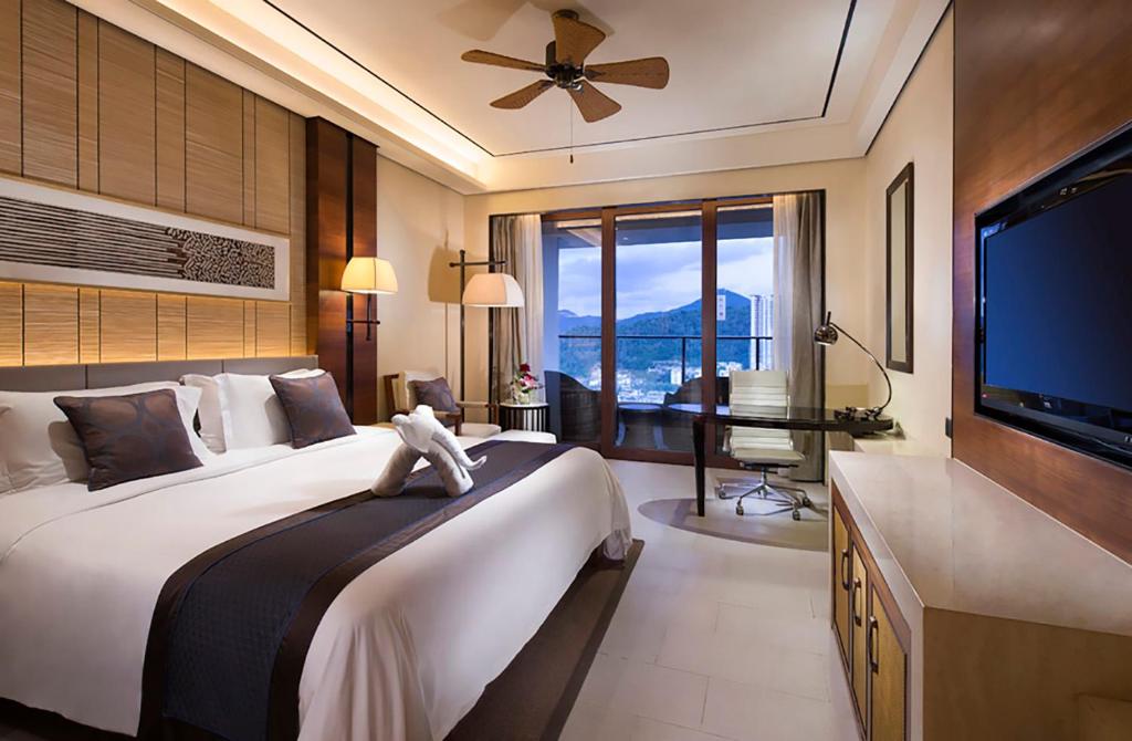 crowne plaza sanya city center by ihg